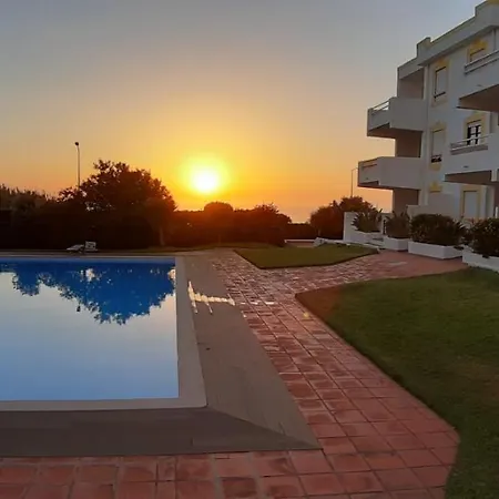 Pool & Beach Апартаменты